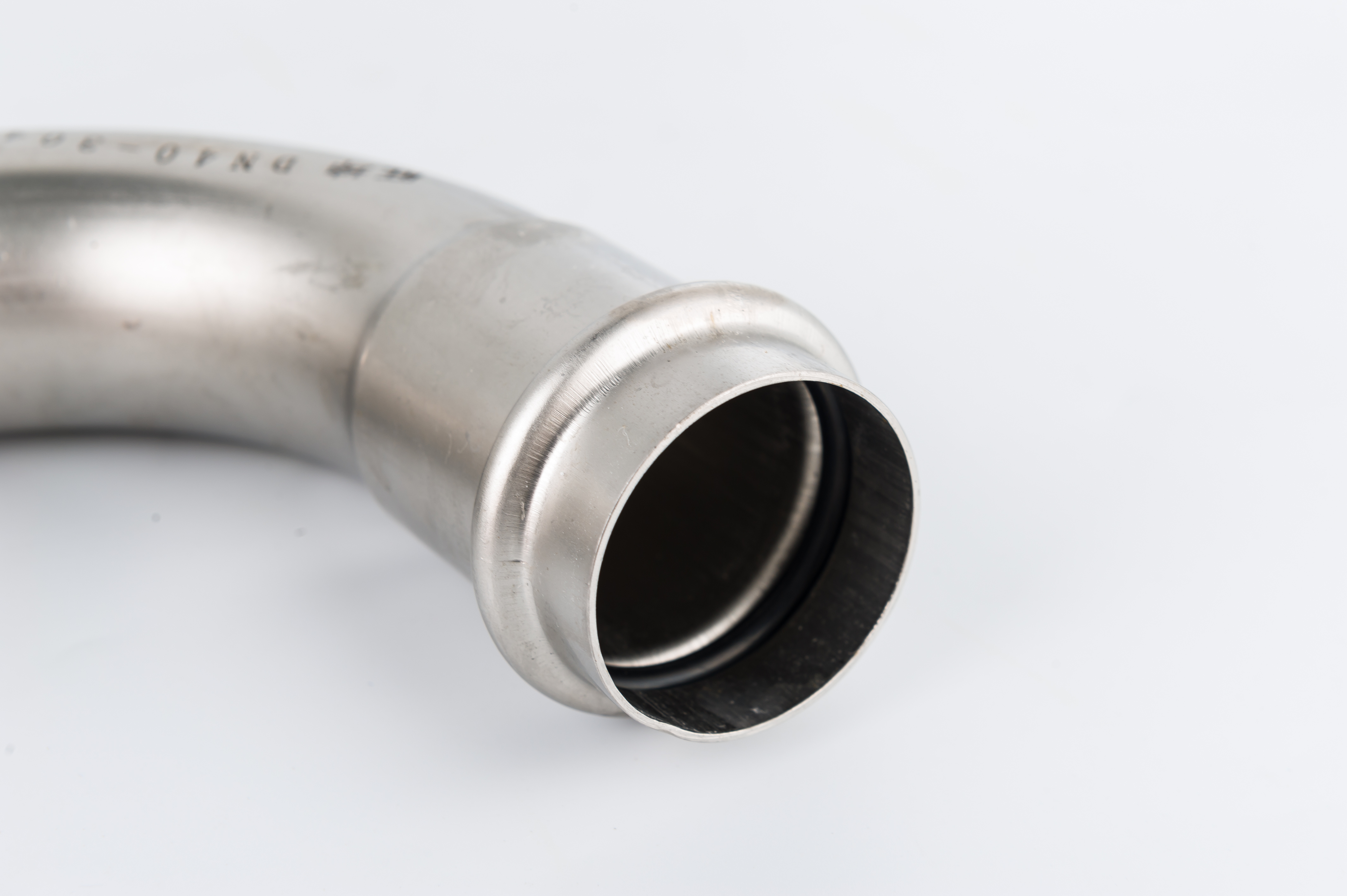 不锈钢水管电解抛光的机理及特点