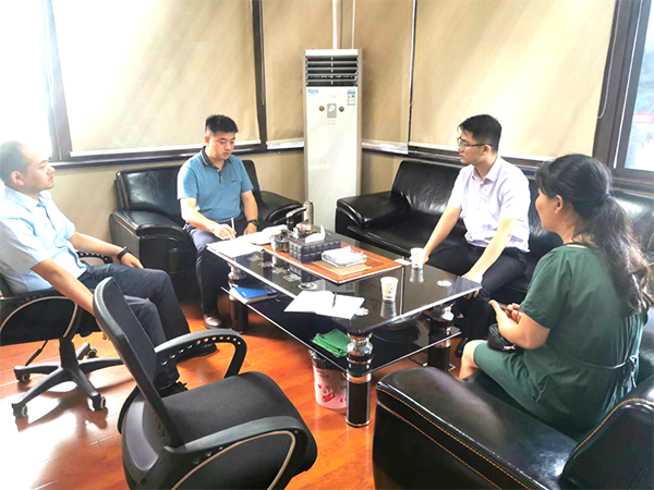 万名干部联万企行动走进mg不朽情缘官网管业