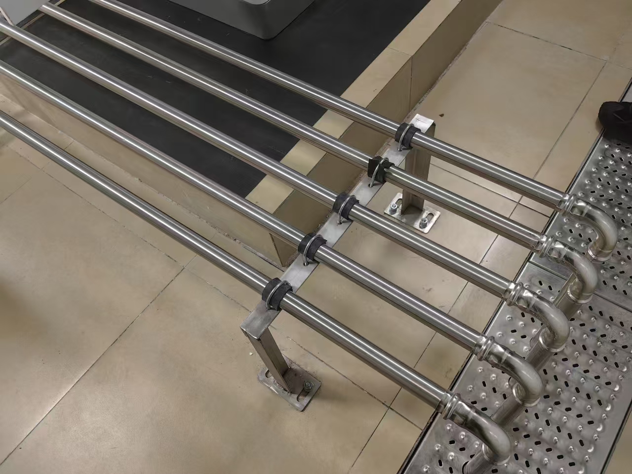 不锈钢水管的安装成本比铜管低的主要几个因素