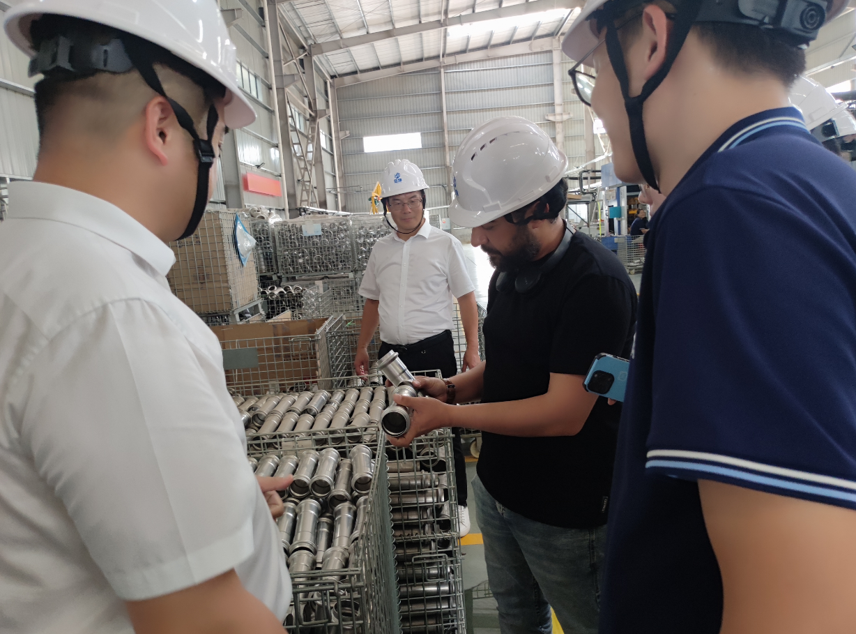 卡压不锈钢管件的耐腐蚀材质在高温环境下的使用寿命是多久?