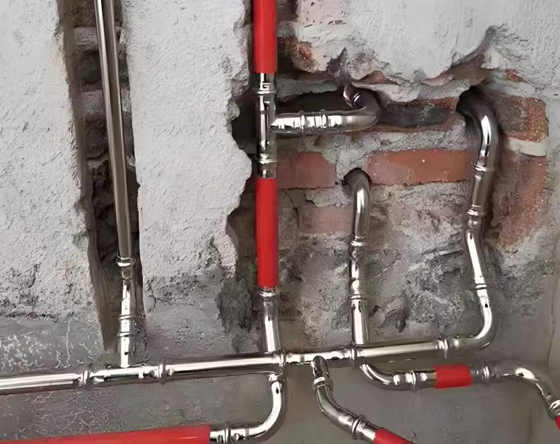 卡压式连接方式的初始投资成本是多少？