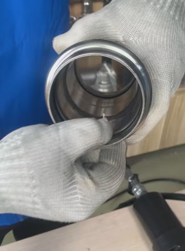 具体有哪些措施可以优化卡压不锈钢管件的密封结构？