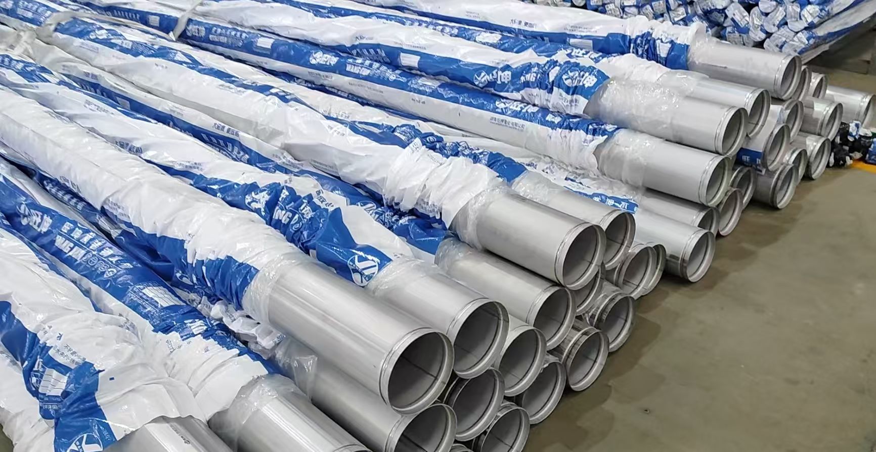 如何判断卡压式不锈钢水管预处理中氧化层是否去除干净？