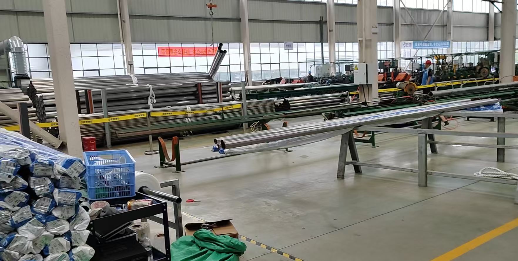 卡压式连接的不锈钢水管相比其他类型的水管有哪些优缺点？