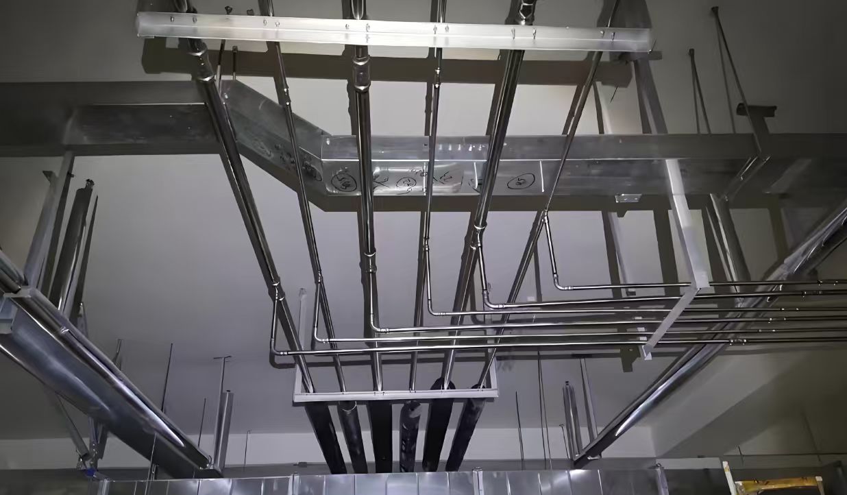 卡压式连接的不锈钢水管在低温环境下的性能表现如何？